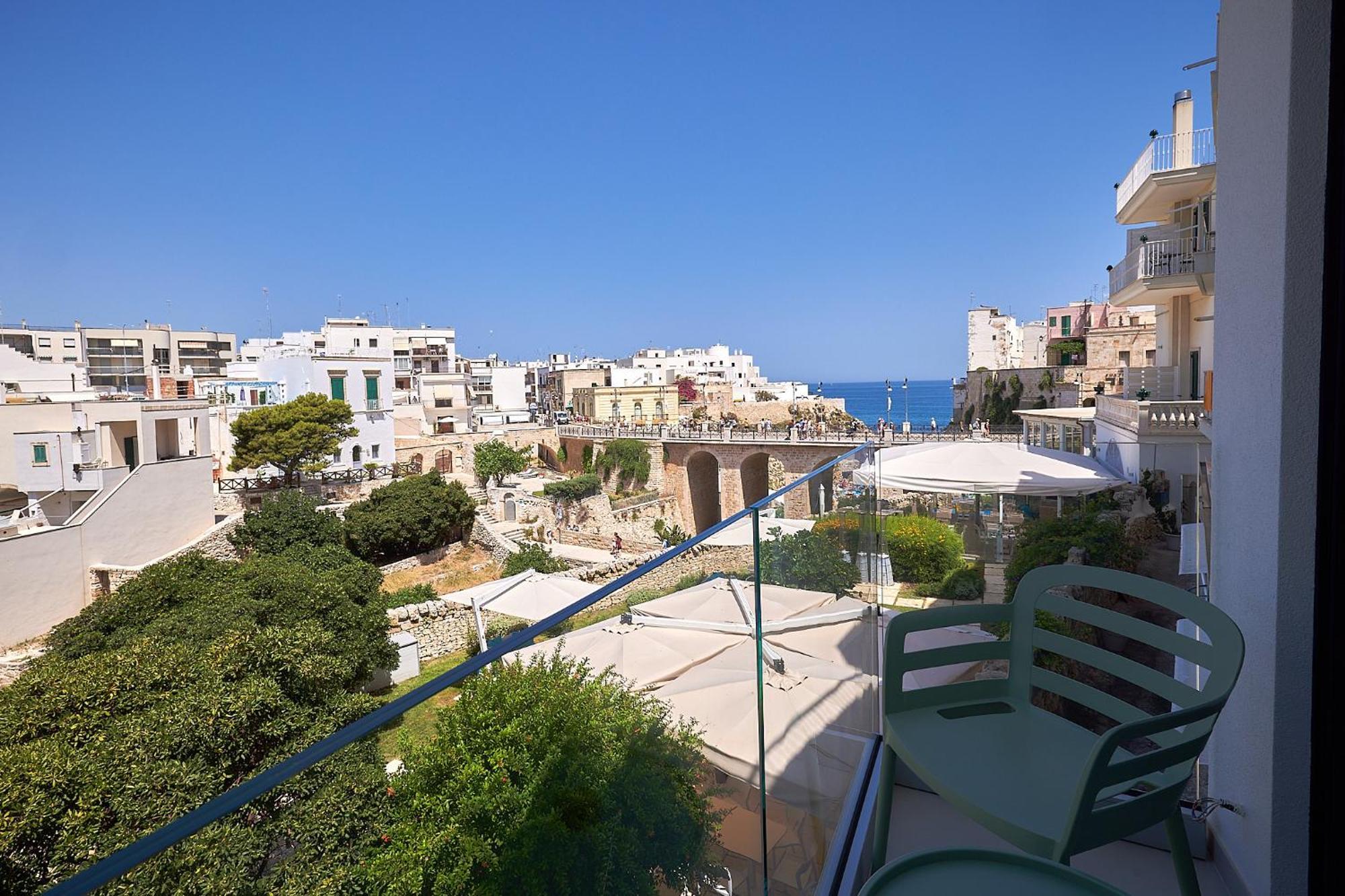 White Coast Hotel Polignano a Mare Kültér fotó