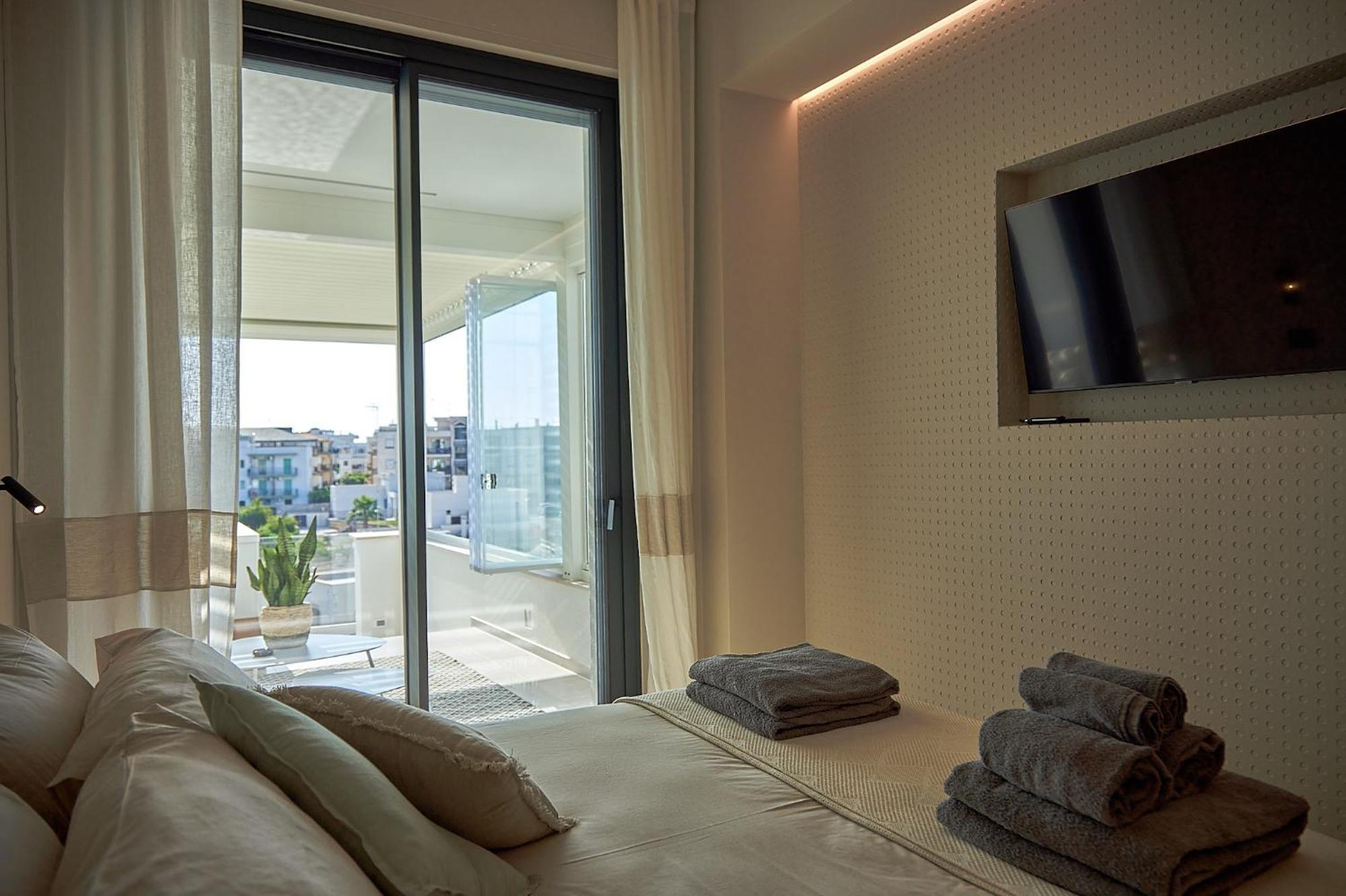 White Coast Hotel Polignano a Mare Kültér fotó