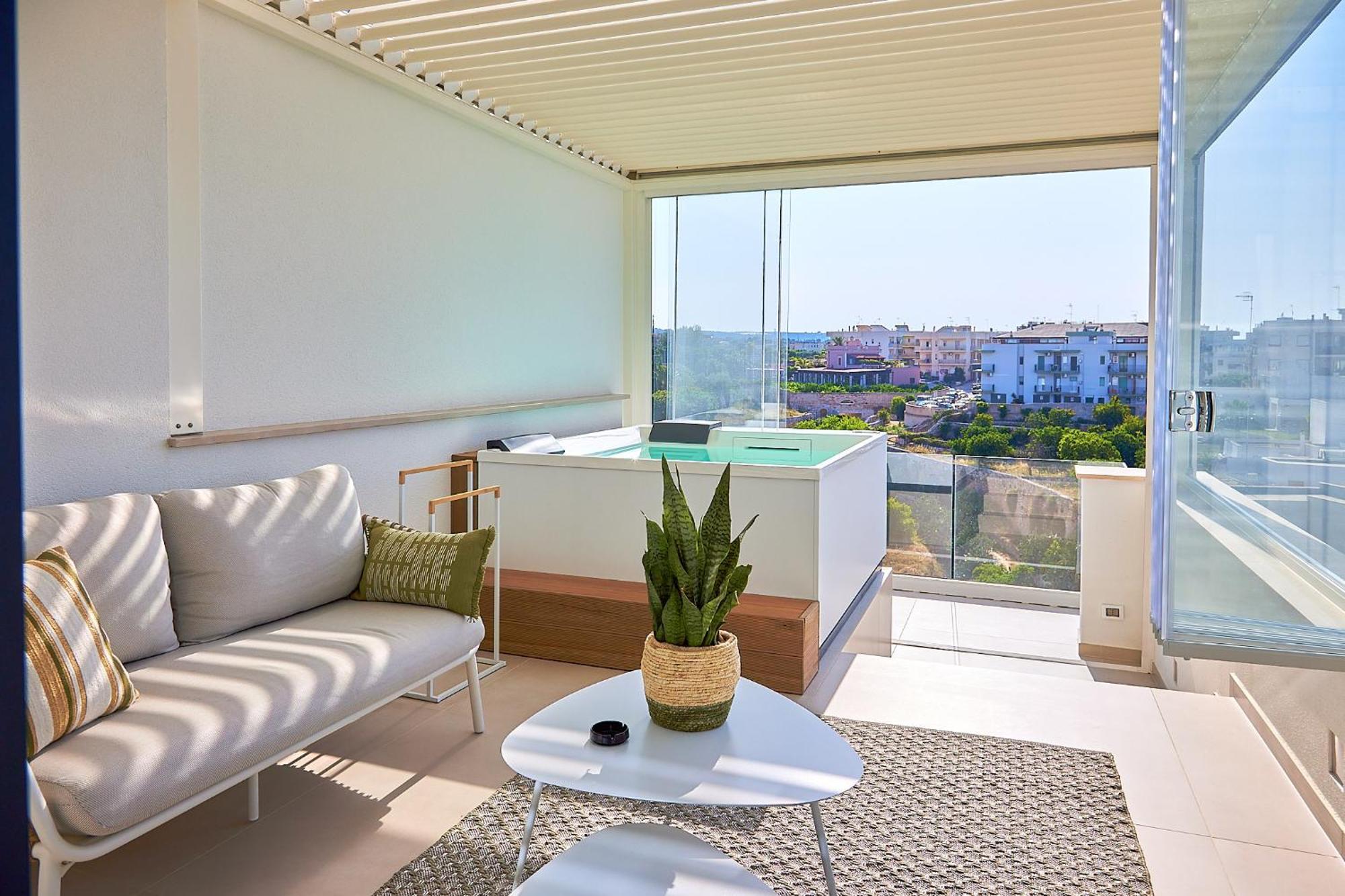 White Coast Hotel Polignano a Mare Kültér fotó